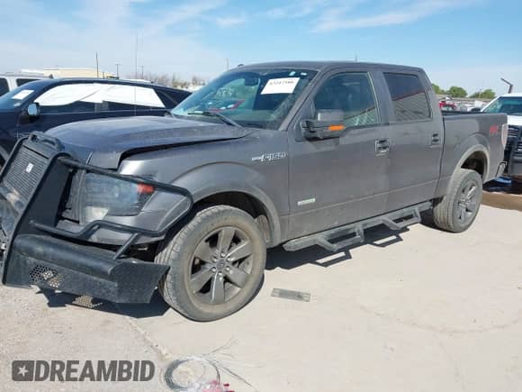 2014 Ford F-150 XL с VIN 1FTFW1ET8EKF37034, выставлен на аукционе IAAI как лот 43247580 с пробегом 148 530 миль миль и . История ставок и продаж доступна на DreamBid. Изображение 17.