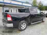 2020 Ram 1500 Big Horn z VIN 1C6RREFG7LN333518, wystawiony jako Copart lot #72204024 z przebiegiem 121 193 mil mil oraz Szkoda całkowita • Salvage title. Historia ofert i sprzedaży dostępna na DreamBid. Obrazek 3.