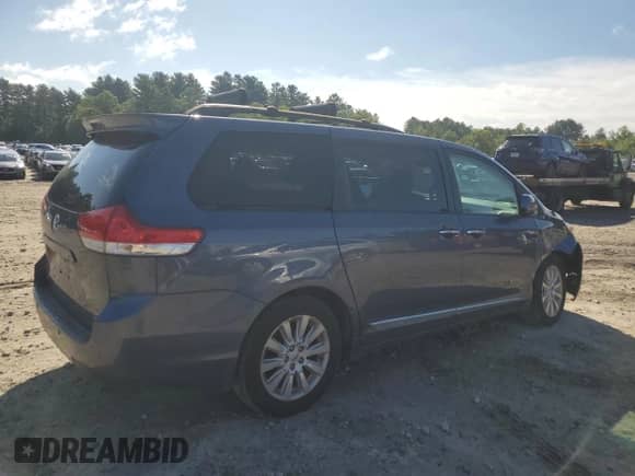 2014 Toyota Sienna Limited с VIN 5TDDK3DCXES078162, выставлен на аукционе Copart как лот 63072645 с пробегом 160 196 миль миль и Чистый • Clean title. История ставок и продаж доступна на DreamBid. Изображение 3.