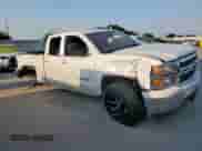 2015 Chevrolet Silverado 1500 LS z VIN 1GCRCPEC7FZ430736, wystawiony jako Copart lot #67113635 z przebiegiem 139 738 mil mil oraz Szkoda całkowita • Salvage title. Historia ofert i sprzedaży dostępna na DreamBid. Obrazek 4.