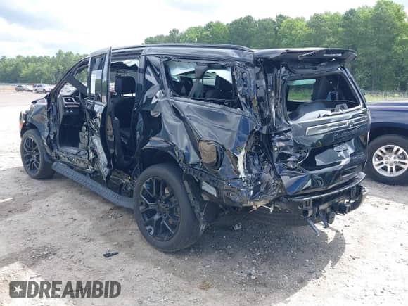 2022 Chevrolet Suburban Z71 с VIN 1GNSKDKD3NR264253, выставлен на аукционе IAAI как лот 42752318 с пробегом 56 161 миль миль и . История ставок и продаж доступна на DreamBid. Изображение 3.