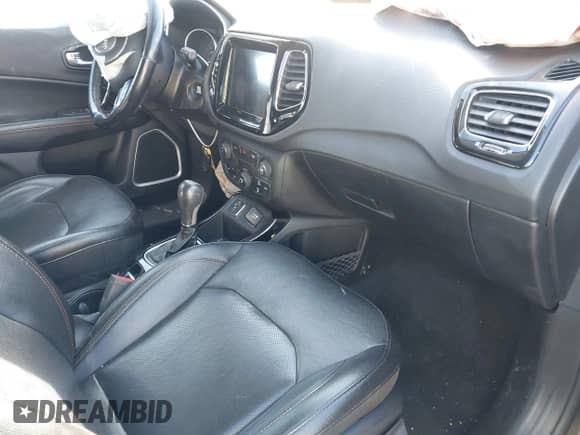 2020 Jeep Compass Limited с VIN 3C4NJCCBXLT128660, выставлен на аукционе IAAI как лот 41089037 с пробегом 125 714 миль миль и . История ставок и продаж доступна на DreamBid. Изображение 5.