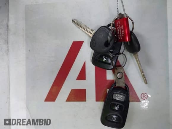 2011 Hyundai Elantra GLS с VIN 5NPDH4AE6BH001168, выставлен на аукционе IAAI как лот 43380771 с пробегом 158 969 миль миль и . История ставок и продаж доступна на DreamBid. Изображение 11.