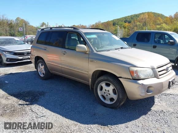 2004 Toyota Highlander с VIN JTEEP21A240002533, выставлен на аукционе IAAI как лот 43450692 с пробегом 185 125 миль миль и . История ставок и продаж доступна на DreamBid. Изображение 1.