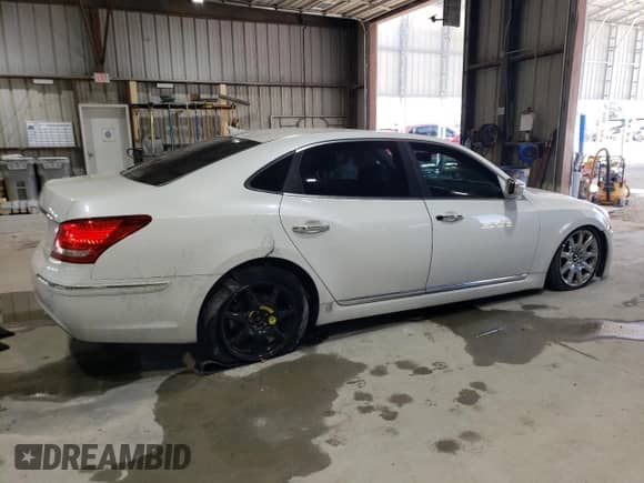 2013 Hyundai Equus Signature z VIN KMHGH4JH6DU070874, wystawiony jako Copart lot #69216155 z przebiegiem 146 354 mil mil oraz Czysty tytuł • Clean title. Historia ofert i sprzedaży dostępna na DreamBid. Obrazek 3.