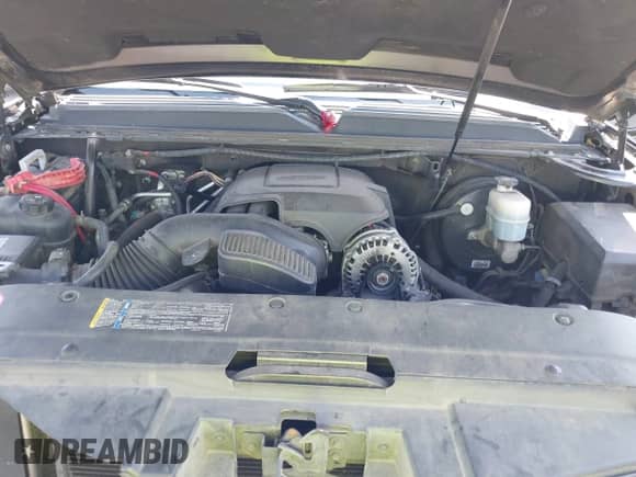 2009 Chevrolet Suburban 2LT z VIN 1GNFC26089R264006, wystawiony jako IAAI lot #42761708 z przebiegiem 199 609 mil mil oraz . Historia ofert i sprzedaży dostępna na DreamBid. Obrazek 10.