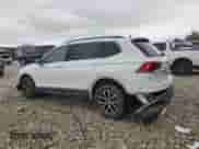 2020 Volkswagen Tiguan SE с VIN 3VV2B7AX8LM024279, выставлен на аукционе Copart как лот 85273095 с пробегом 95 345 миль миль и На запчасти • Non repairable. История ставок и продаж доступна на DreamBid. Изображение 2.