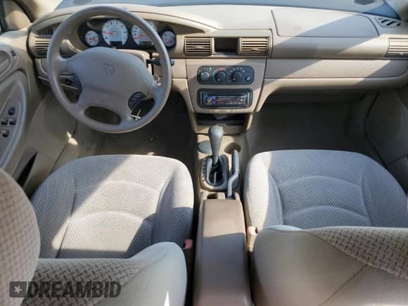 2004 Dodge Stratus SXT with VIN 1B3EL46X44N215805, listed as a Copart auction lot 68839434 with 76,751 mi miles and Clean title. Bid and sale history available at DreamBid. Image 8.