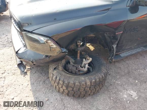 2016 Ram 1500 Express with VIN 3C6RR7KT6GG158417, listed as a IAAI auction lot 42401861 with 87,144 mi miles and . Bid and sale history available at DreamBid. Image 6.