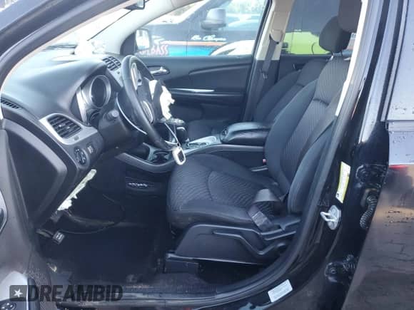 2016 Dodge Journey Crossroad z VIN 3C4PDCGB1GT146691, wystawiony jako Copart lot #47926875 z przebiegiem Nie podano mil oraz Szkoda całkowita • Salvage title. Historia ofert i sprzedaży dostępna na DreamBid. Obrazek 7.