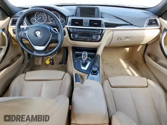 2016 BMW 3 Series 328i with VIN WBA8E9G58GNT44552, listed as a Copart auction lot 71155915 with 121,103 mi miles and Salvage title. Bid and sale history available at DreamBid. Image 8.