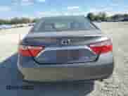 2017 Toyota Camry Hybrid XLE z VIN 4T1BD1FK7HU208050, wystawiony jako Copart lot #82497415 z przebiegiem 79 052 mil mil oraz Szkoda całkowita • Salvage title. Historia ofert i sprzedaży dostępna na DreamBid. Obrazek 6.