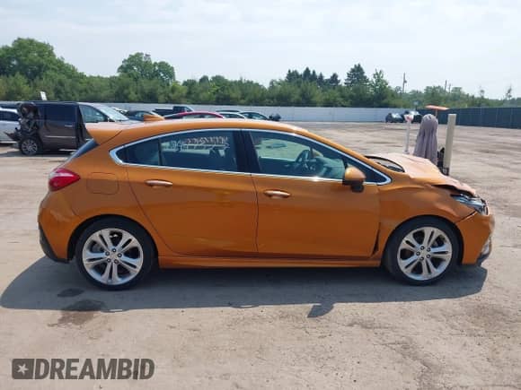 2017 Chevrolet Cruze Premier с VIN 3G1BF6SM9HS577746, выставлен на аукционе IAAI как лот 42447327 с пробегом 97 240 миль миль и . История ставок и продаж доступна на DreamBid. Изображение 13.