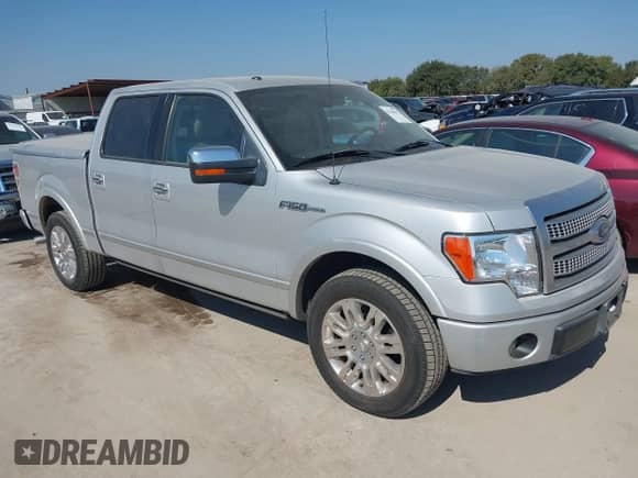 2009 Ford F-150 XL с VIN 1FTPW12V99FB12060, выставлен на аукционе IAAI как лот 43346015 с пробегом 216 622 миль миль и . История ставок и продаж доступна на DreamBid. Изображение 1.