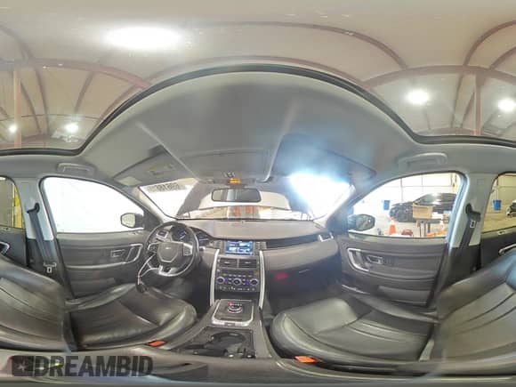 2018 Land Rover Discovery Sport HSE с VIN SALCR2RX6JH752960, выставлен на аукционе Copart как лот 69618615 с пробегом 50 866 миль миль и Списание • Salvage title. История ставок и продаж доступна на DreamBid. Изображение 15.