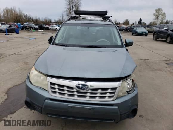 2012 Subaru Forester X Premium z VIN JF2SHBDC4CG444612, wystawiony jako Copart lot #49809885 z przebiegiem 109 953 mil mil oraz Szkoda całkowita • Salvage title. Historia ofert i sprzedaży dostępna na DreamBid. Obrazek 5.