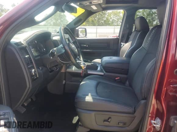 2018 Ram 1500 Rebel z VIN 1C6RR7YT5JS235429, wystawiony jako Copart lot #63518705 z przebiegiem 93 254 mil mil oraz Szkoda całkowita • Salvage title. Historia ofert i sprzedaży dostępna na DreamBid. Obrazek 7.