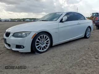 2012 BMW 3 Series 328i с VIN WBADW3C50CE822438, выставлен на аукционе Copart как лот 61814435 с пробегом 153 078 миль миль и Чистый • Clean title. История ставок и продаж доступна на DreamBid. Изображение 1.