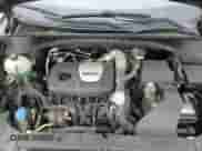 2017 Hyundai Tucson Sport z VIN KM8J3CA20HU446596, wystawiony jako Copart lot #81599705 z przebiegiem 120 668 mil mil oraz Szkoda całkowita • Salvage title. Historia ofert i sprzedaży dostępna na DreamBid. Obrazek 15.