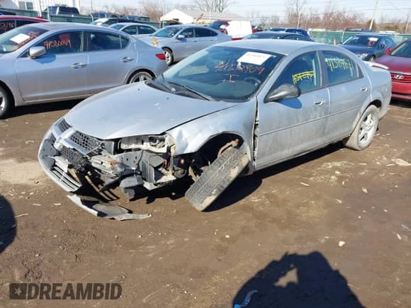 2004 Dodge Stratus SXT with VIN 1B3EL46X64N128617, listed as a IAAI auction lot 41584871 with 140,316 mi miles and . Bid and sale history available at DreamBid. Image 17.