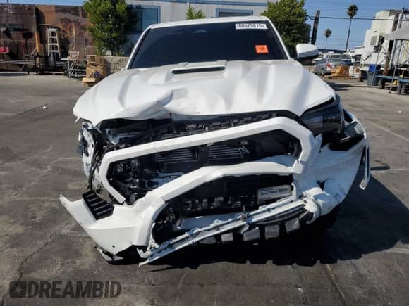 2024 Toyota Tacoma SR5 with VIN 3TMLB5JN1RM062810, listed as a Copart auction lot 80575815 with 11,680 mi miles and Salvage title. Bid and sale history available at DreamBid. Image 5.