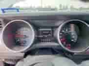 2019 Ford Mustang EcoBoost z VIN 1FA6P8TH3K5186425, wystawiony jako Copart lot #80020285 z przebiegiem 71 881 mil mil oraz Szkoda całkowita • Salvage title. Historia ofert i sprzedaży dostępna na DreamBid. Obrazek 9.