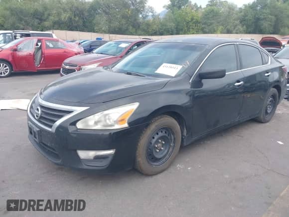 2015 Nissan Altima S z VIN 1N4AL3AP3FC457570, wystawiony jako IAAI lot #43128513 z przebiegiem 215 727 mil mil oraz . Historia ofert i sprzedaży dostępna na DreamBid. Obrazek 2.