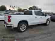 2021 Chevrolet Silverado 1500 Custom with VIN 1GCRWBEH9MZ122437, listed as a Copart auction lot 86158574 with 31,865 mi miles and Salvage title. Bid and sale history available at DreamBid. Image 3.