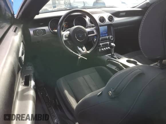 2019 Ford Mustang EcoBoost с VIN 1FA6P8TH6K5197872, выставлен на аукционе Copart как лот 81871605 с пробегом 73 112 миль миль и Списание • Salvage title. История ставок и продаж доступна на DreamBid. Изображение 8.