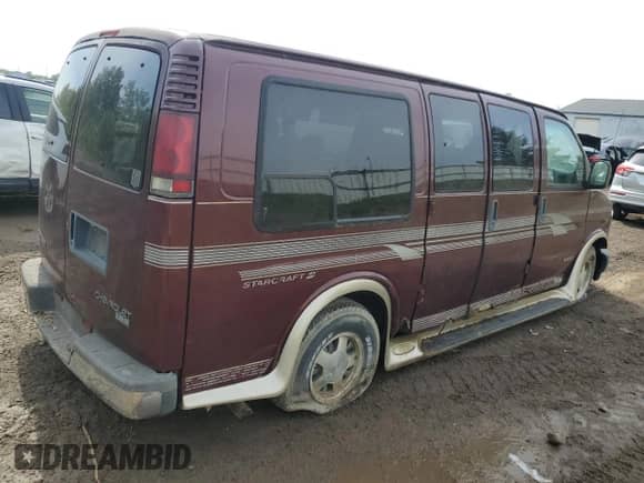 2001 Chevrolet Express Cargo YF7 Upfitter с VIN 1GBFG15R211107571, выставлен на аукционе Copart как лот 59157185 с пробегом 157 052 миль миль и Чистый • Clean title. История ставок и продаж доступна на DreamBid. Изображение 3.