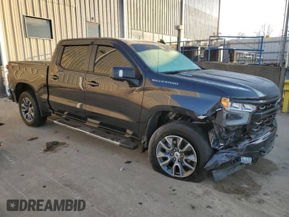 2022 Chevrolet Silverado 1500 RST z VIN 1GCUDEET4NZ577218, wystawiony jako Copart lot #42675324 z przebiegiem 25 718 mil mil oraz Szkoda całkowita • Salvage title. Historia ofert i sprzedaży dostępna na DreamBid. Obrazek 4.
