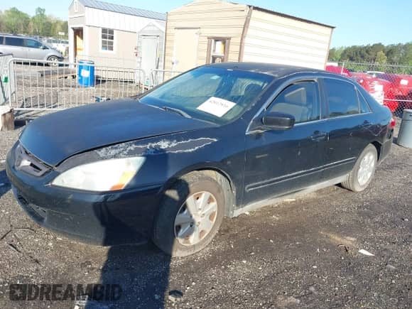 2004 Honda Accord LX с VIN 1HGCM56404A090843, выставлен на аукционе IAAI как лот 42012816 с пробегом 278 907 миль миль и . История ставок и продаж доступна на DreamBid. Изображение 2.