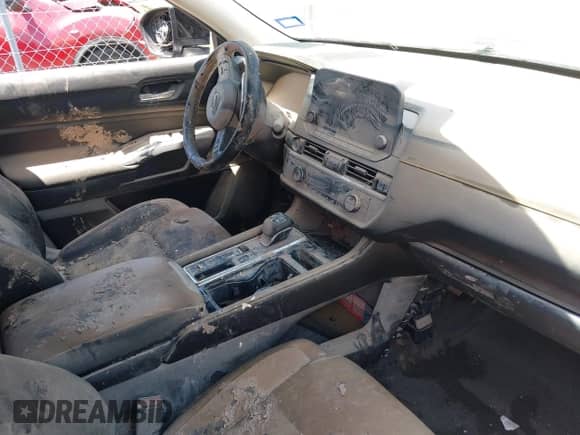 2022 Nissan Pathfinder SL with VIN 5N1DR3CA4NC274364, listed as a IAAI auction lot 41936786 with Not provided miles and . Bid and sale history available at DreamBid. Image 5.