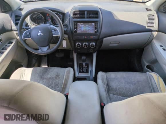2021 Mitsubishi Outlander ES с VIN JA4APUAU9MU002525, выставлен на аукционе Copart как лот 66693575 с пробегом 198 329 миль миль и Списание • Salvage title. История ставок и продаж доступна на DreamBid. Изображение 8.