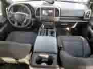 2018 Ford F-150 XL z VIN 1FTEW1EPXJFD68765, wystawiony jako Copart lot #69776875 z przebiegiem 125 040 mil mil oraz Szkoda całkowita • Salvage title. Historia ofert i sprzedaży dostępna na DreamBid. Obrazek 8.