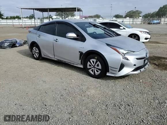 2017 Toyota Prius Two with VIN JTDKBRFU5H3031062, listed as a Copart auction lot 82431085 with 149,670 mi miles and Salvage title. Bid and sale history available at DreamBid. Image 14.