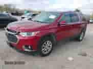 2018 Chevrolet Traverse LT Cloth z VIN 1GNEVGKW5JJ235448, wystawiony jako IAAI lot #43555205 z przebiegiem 111 945 mil mil oraz . Historia ofert i sprzedaży dostępna na DreamBid. Obrazek 17.