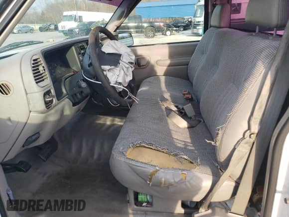 1997 Chevrolet Silverado 1500 with VIN 1GCEC14M2VZ244560, listed as a Copart auction lot 83473674 with 182,944 mi miles and Salvage title. Bid and sale history available at DreamBid. Image 7.