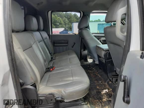2011 Ford F-250 XL с VIN 1FT7W2A6XBEA35677, выставлен на аукционе Copart как лот 70327525 с пробегом Не указан миль и Списание • Salvage title. История ставок и продаж доступна на DreamBid. Изображение 10.