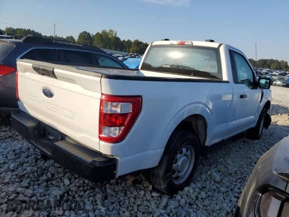 2023 Ford F-150 XL z VIN 1FTMF1CB8PKD91447, wystawiony jako Copart lot #71736535 z przebiegiem 72 496 mil mil oraz Szkoda całkowita • Salvage title. Historia ofert i sprzedaży dostępna na DreamBid. Obrazek 3.