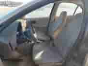 1998 Saturn SL с VIN 1G8ZH528XWZ266379, выставлен на аукционе Copart как лот 43862105 с пробегом 174 381 миль миль и Чистый • Clean title. История ставок и продаж доступна на DreamBid. Изображение 7.