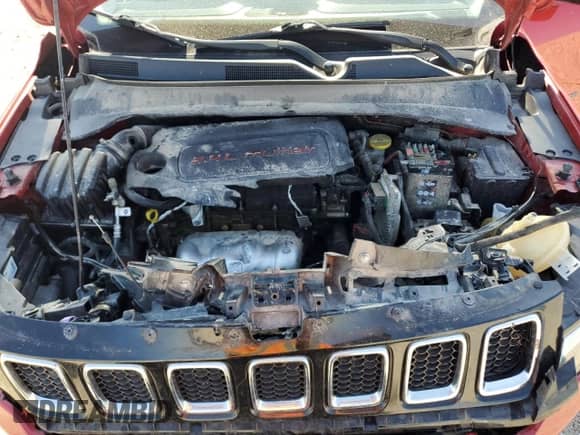 2018 Jeep Compass Latitude with VIN 3C4NJDBB4JT331323, listed as a Copart auction lot 63425895 with 116,611 mi miles and Salvage title. Bid and sale history available at DreamBid. Image 12.
