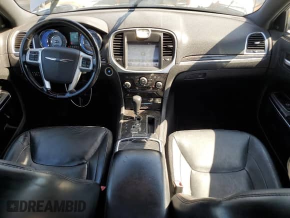 2011 Chrysler 300 Limited с VIN 2C3CA5CG4BH584387, выставлен на аукционе Copart как лот 66158565 с пробегом 160 967 миль миль и Списание • Salvage title. История ставок и продаж доступна на DreamBid. Изображение 8.