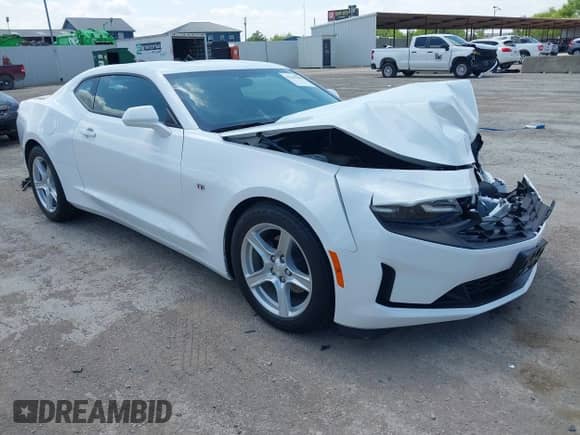 2024 Chevrolet Camaro 1LT с VIN 1G1FB1RS6R0111902, выставлен на аукционе IAAI как лот 42349602 с пробегом 13 149 миль миль и . История ставок и продаж доступна на DreamBid. Изображение 1.