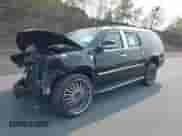 2007 Cadillac Escalade ESV with VIN 1GYFK66877R361861, listed as a IAAI auction lot 43125298 with 151,174 mi miles and . Bid and sale history available at DreamBid. Image 2.