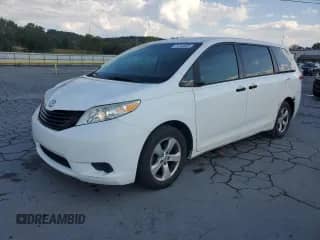 2012 Toyota Sienna with VIN 5TDZK3DC2CS184186, listed as a Copart auction lot 71013535 with 172,772 mi miles and Salvage title. Bid and sale history available at DreamBid. Image 1.