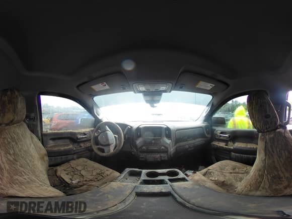 2024 Chevrolet Silverado 1500 Custom Trail Boss z VIN 3GCPDCEK2RG197468, wystawiony jako IAAI lot #42285969 z przebiegiem Nie podano mil oraz . Historia ofert i sprzedaży dostępna na DreamBid. Obrazek 18.