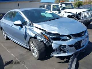 2017 Chevrolet Cruze Premier с VIN 1G1BF5SM8H7181784, выставлен на аукционе IAAI как лот 43303597 с пробегом 56 414 миль миль и . История ставок и продаж доступна на DreamBid. Изображение 1.