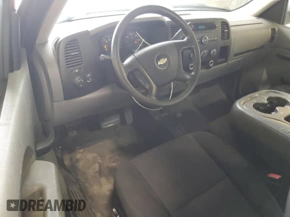 2012 Chevrolet Silverado 1500 Work Truck with VIN 1GCNKPEXXCZ150065, listed as a Copart auction lot 60879905 with 132,115 mi miles and Clean title. Bid and sale history available at DreamBid. Image 8.