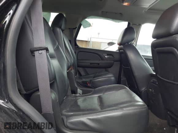 2014 Chevrolet Tahoe LTZ с VIN 1GNSKCE06ER183413, выставлен на аукционе IAAI как лот 42162824 с пробегом 154 058 миль миль и . История ставок и продаж доступна на DreamBid. Изображение 8.